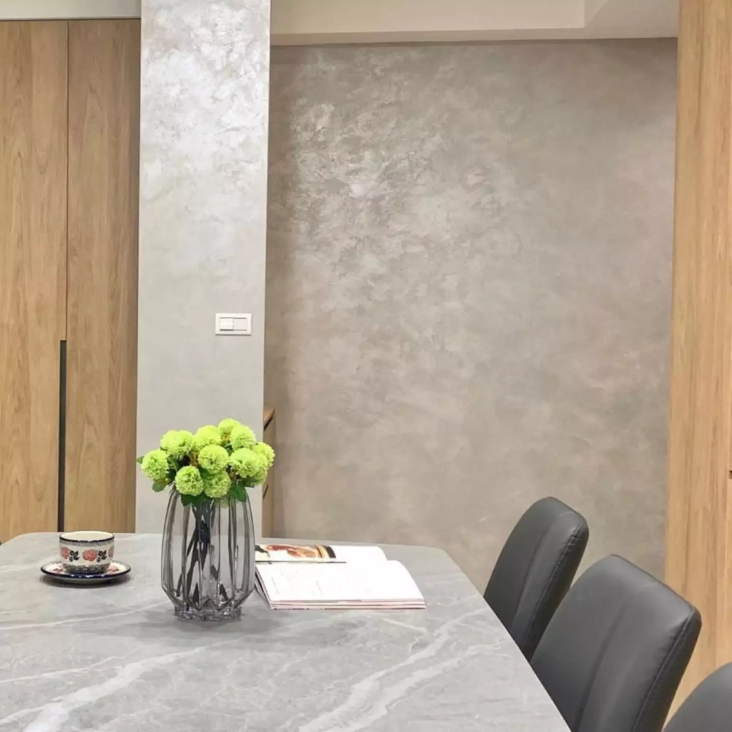 opulence-image-square-11